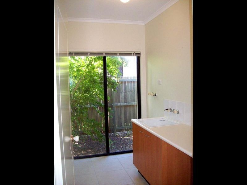 122 Cosmos Avenue, Banksia Beach QLD 4507