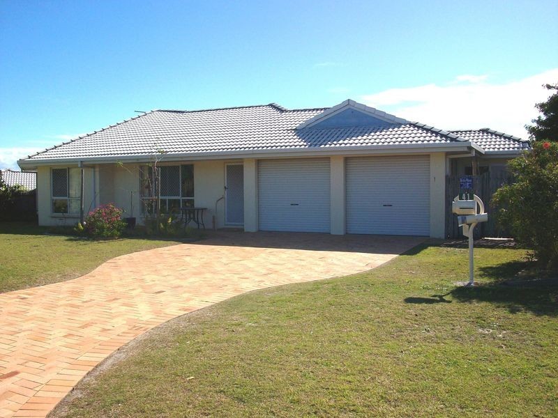 2/41 Dianthus Avenue, Banksia Beach QLD 4507