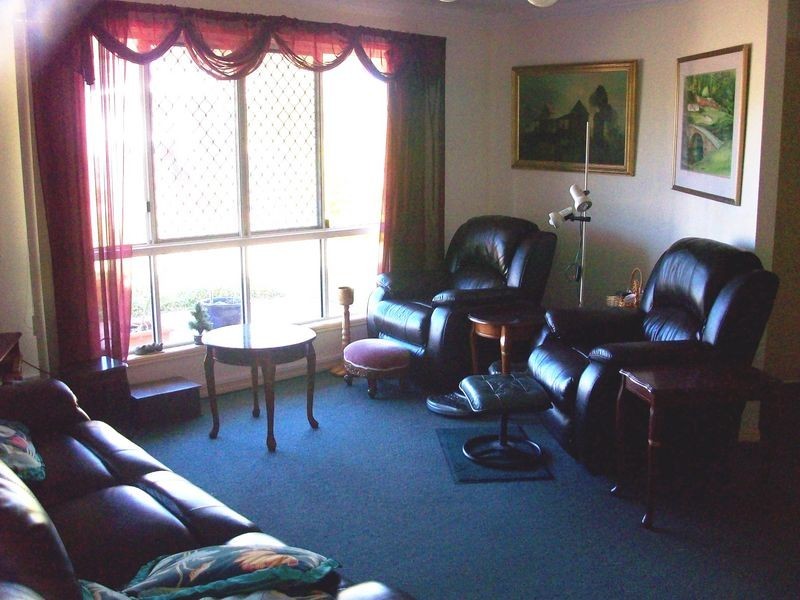 2/41 Dianthus Avenue, Banksia Beach QLD 4507