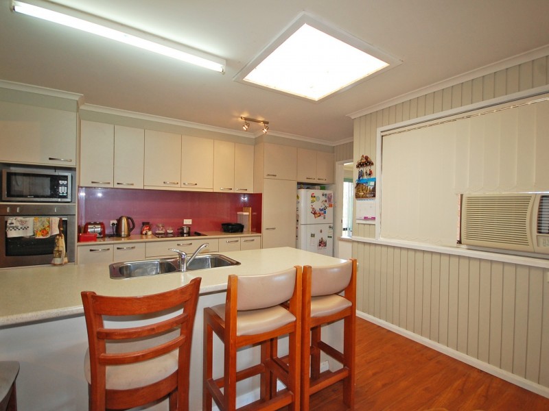 11 Bluegum Avenue, Wingham NSW 2429