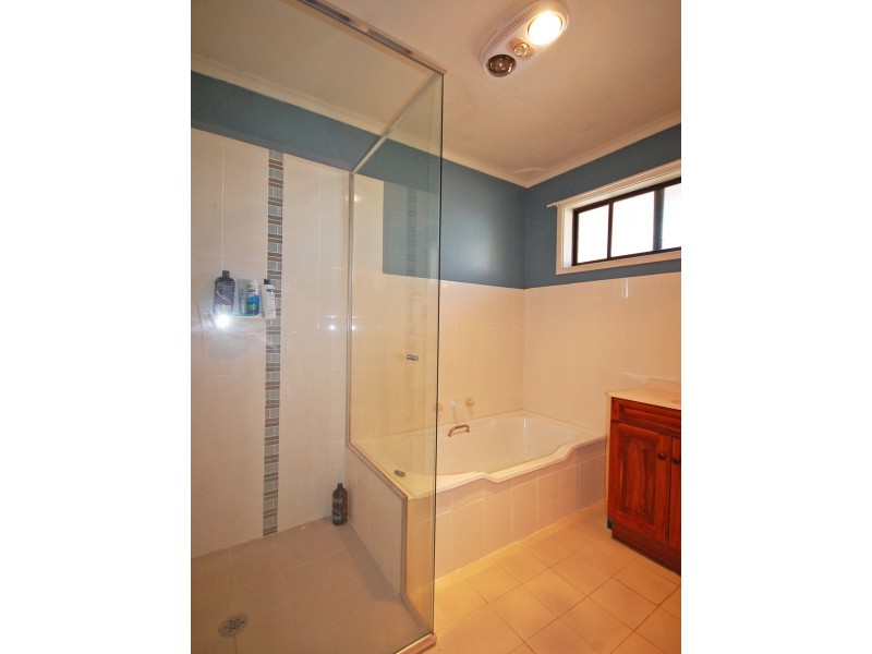 11 Bluegum Avenue, Wingham NSW 2429