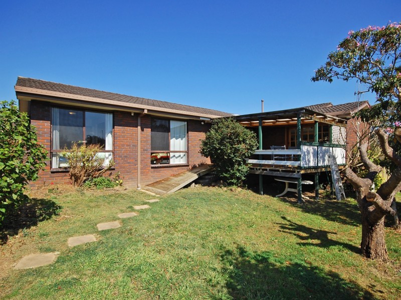 11 Bluegum Avenue, Wingham NSW 2429