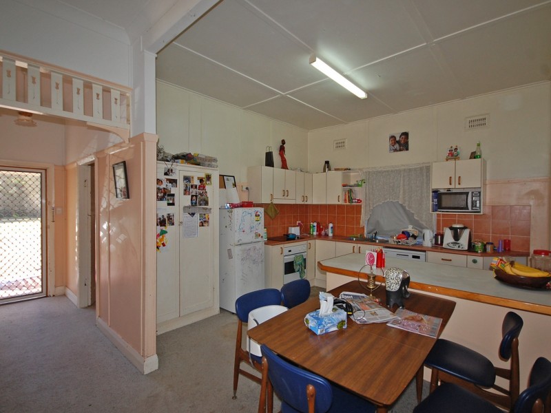 34 Bushland Drive, Taree NSW 2430