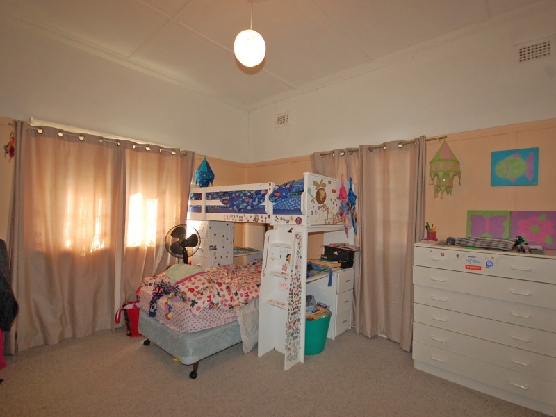 34 Bushland Drive, Taree NSW 2430