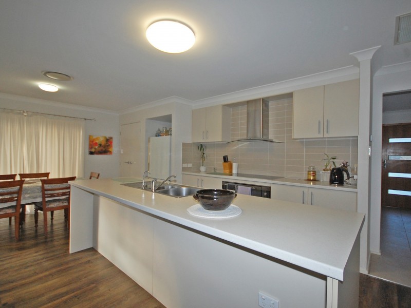 9 Rosedale Place, Tinonee NSW 2430