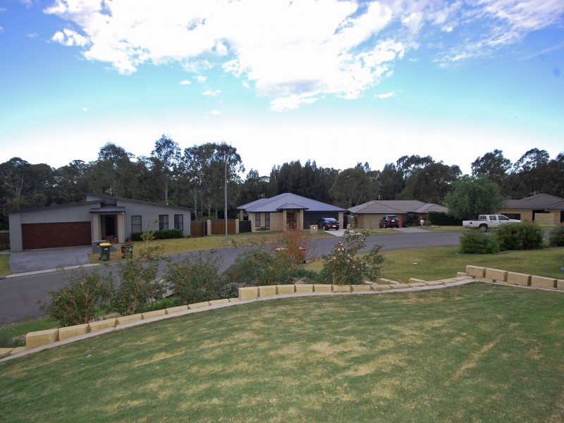 9 Rosedale Place, Tinonee NSW 2430