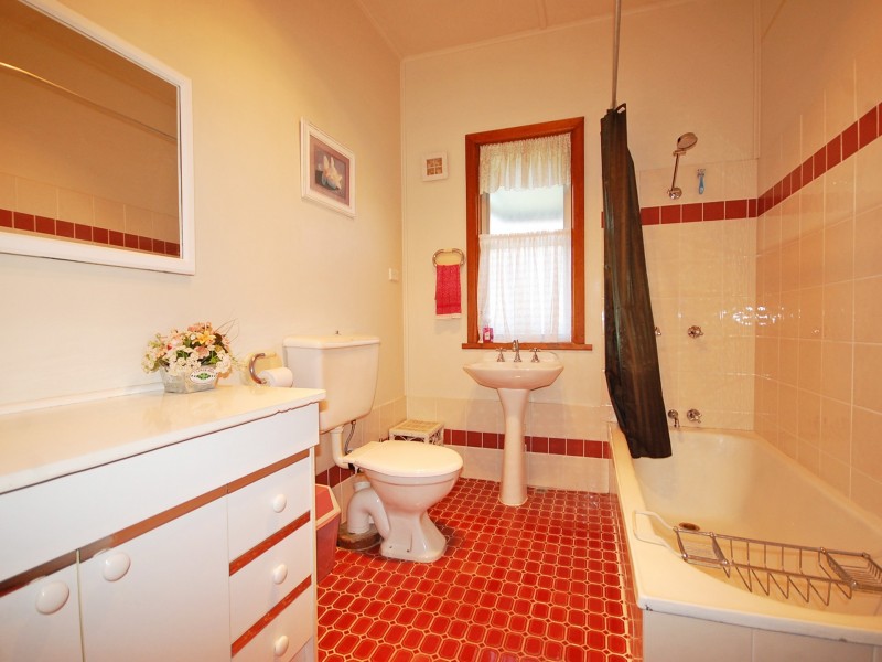 26 Combined Street, Wingham NSW 2429