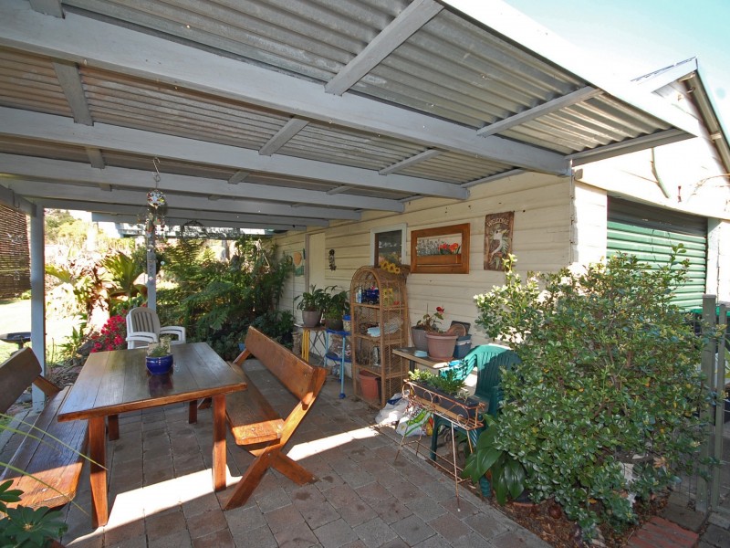 26 Combined Street, Wingham NSW 2429