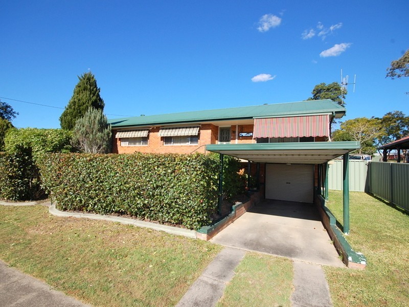 5 Bent Street, Wingham NSW 2429