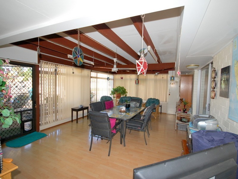 5 Bent Street, Wingham NSW 2429