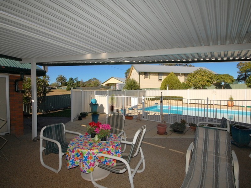 5 Bent Street, Wingham NSW 2429