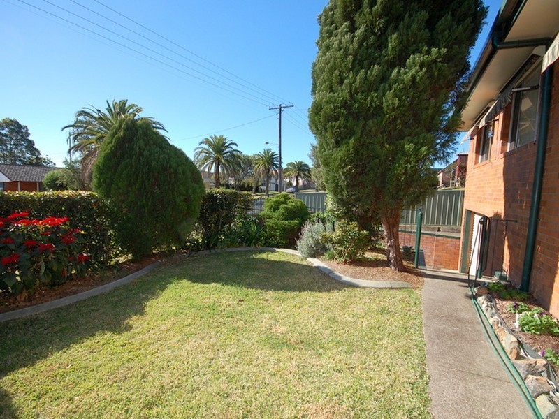 5 Bent Street, Wingham NSW 2429