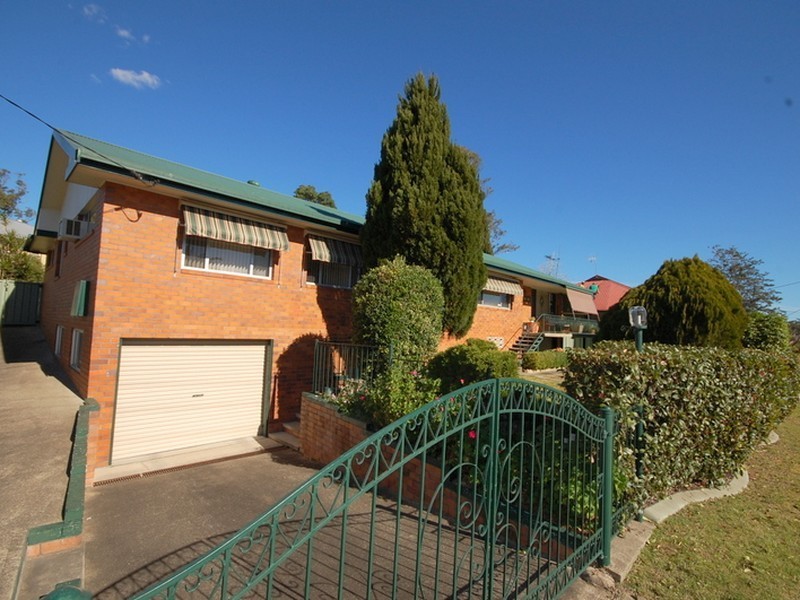 5 Bent Street, Wingham NSW 2429