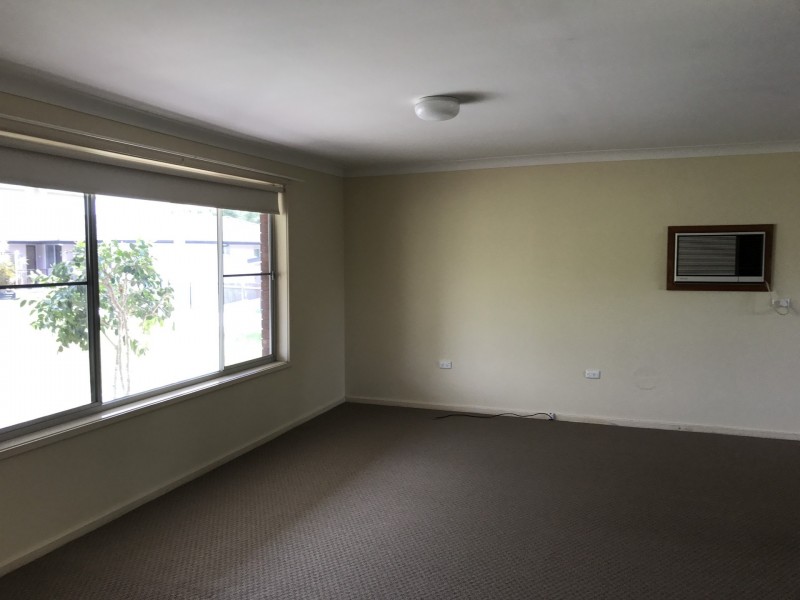 4 High Street, Wingham NSW 2429