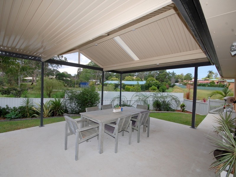 20 Claxton Street, Tinonee NSW 2430