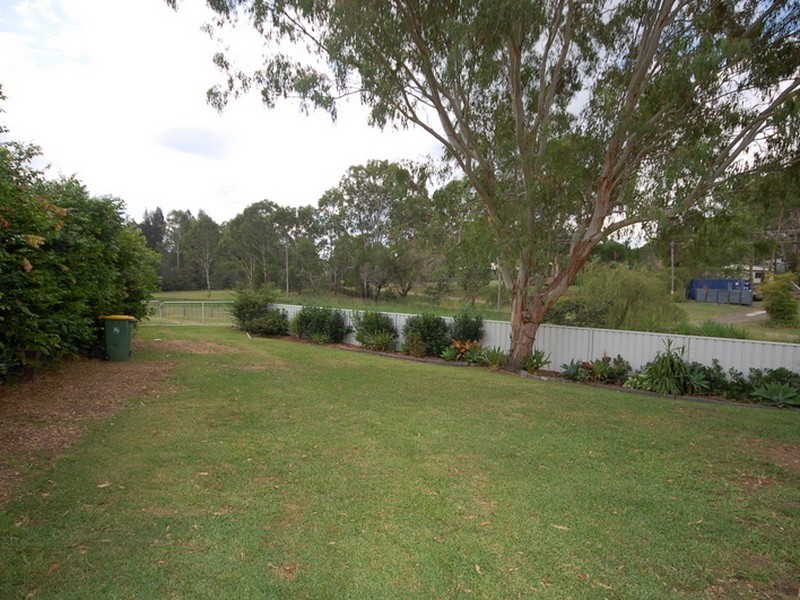 20 Claxton Street, Tinonee NSW 2430