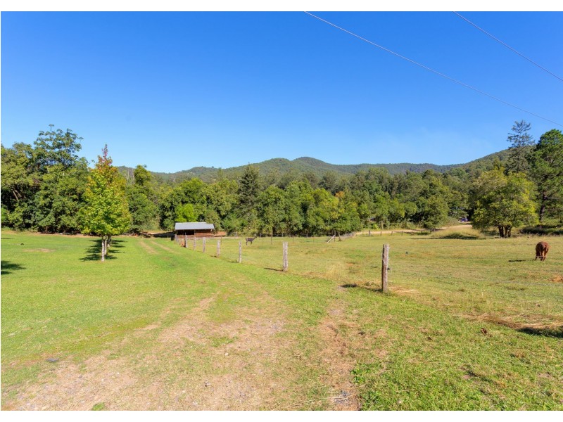 8 Bobin Creek Road, BOBIN via, Wingham NSW 2429