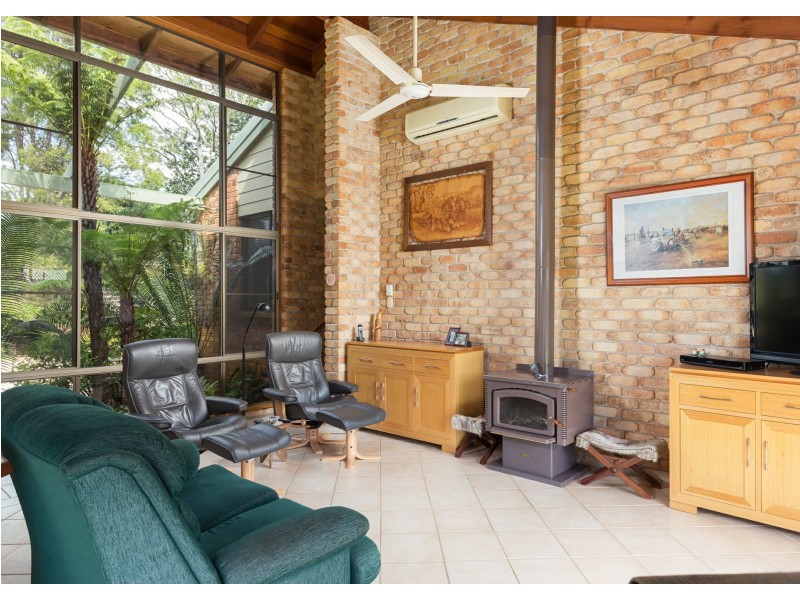 2 Betts Close, KILLABAKH via, Wingham NSW 2429
