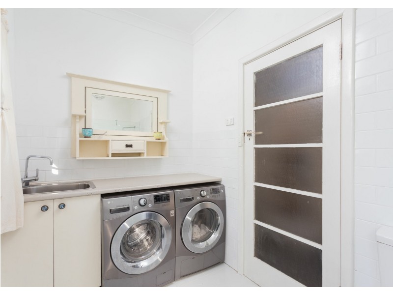 13 Canget Street, Wingham NSW 2429