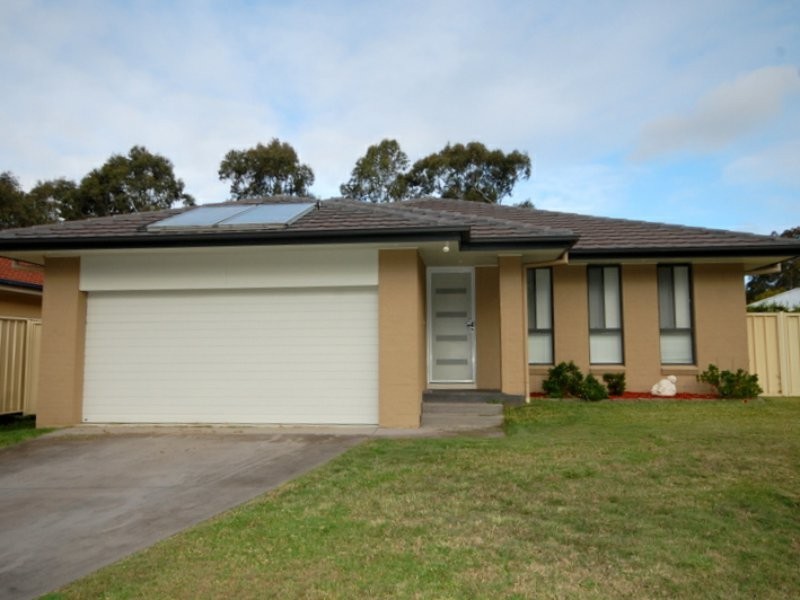 25 Abbott Street, Wingham NSW 2429