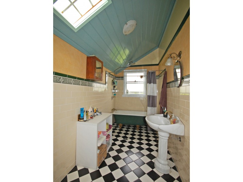 21 Queen Street, Wingham NSW 2429