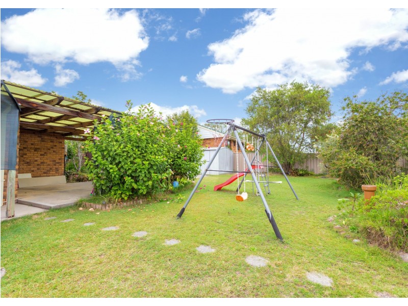 2 Brushbox Close, Wingham NSW 2429