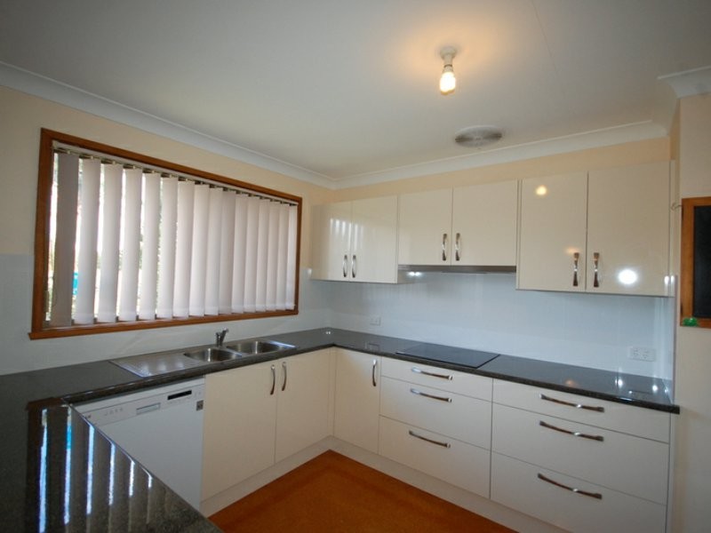 6 Guilding Street, Wingham NSW 2429