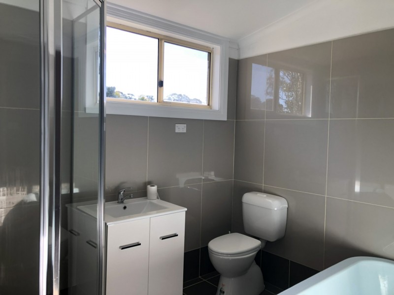 2 Racecourse Road, Wingham NSW 2429