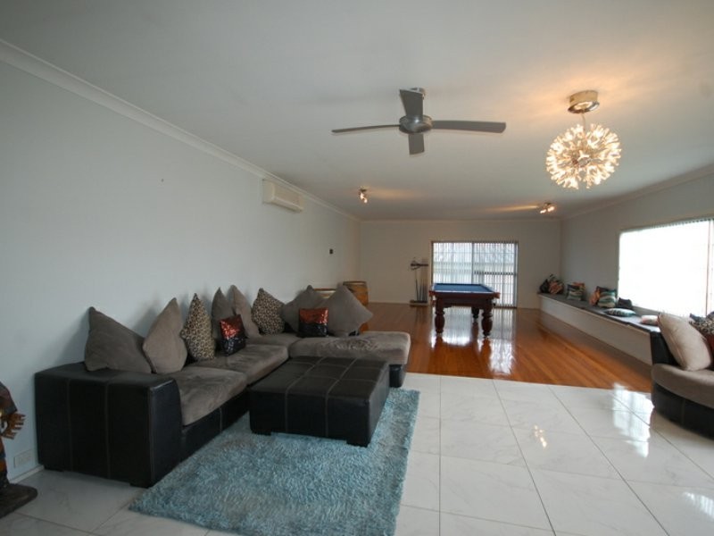 30 Wyoming Street, Wingham NSW 2429