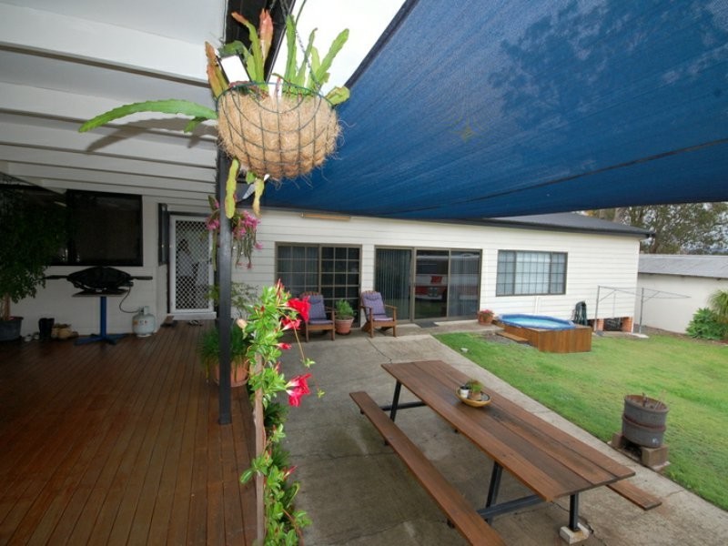 30 Wyoming Street, Wingham NSW 2429