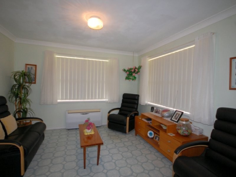 8 Queen Street, Wingham NSW 2429