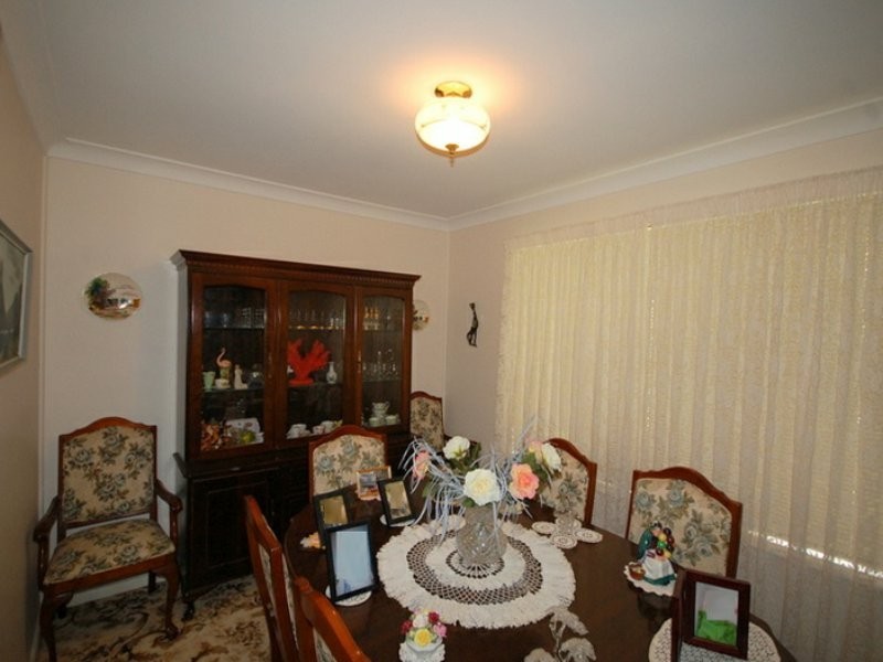 8 Queen Street, Wingham NSW 2429