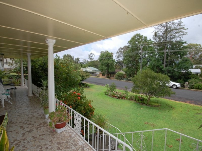 8 Queen Street, Wingham NSW 2429