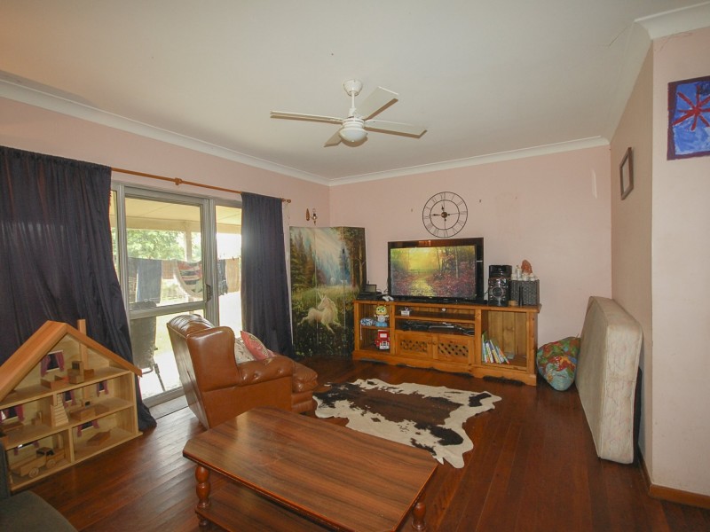 7 East Combined Street, Wingham NSW 2429