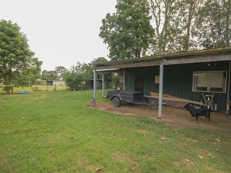 7 East Combined Street, Wingham NSW 2429