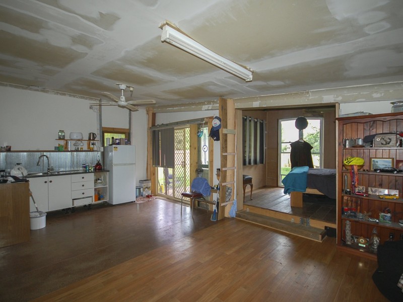 7 East Combined Street, Wingham NSW 2429