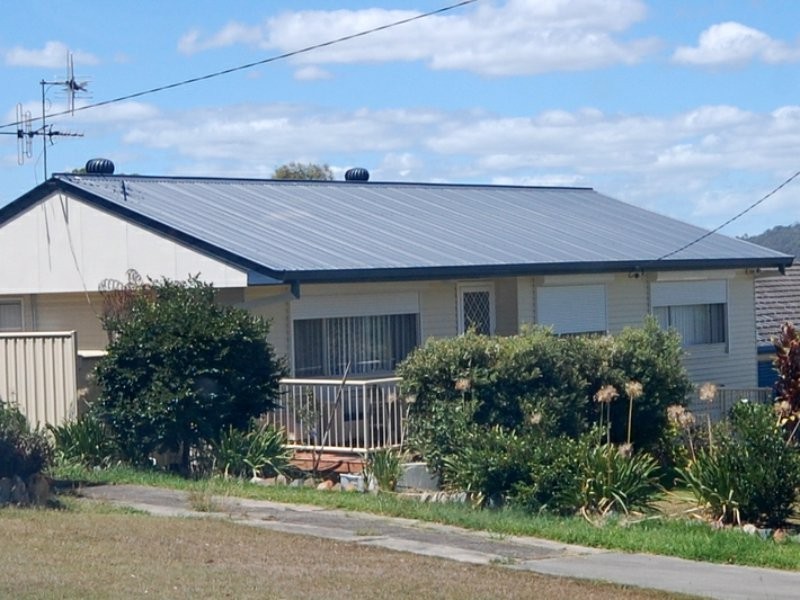 61 Murray Road, Wingham NSW 2429