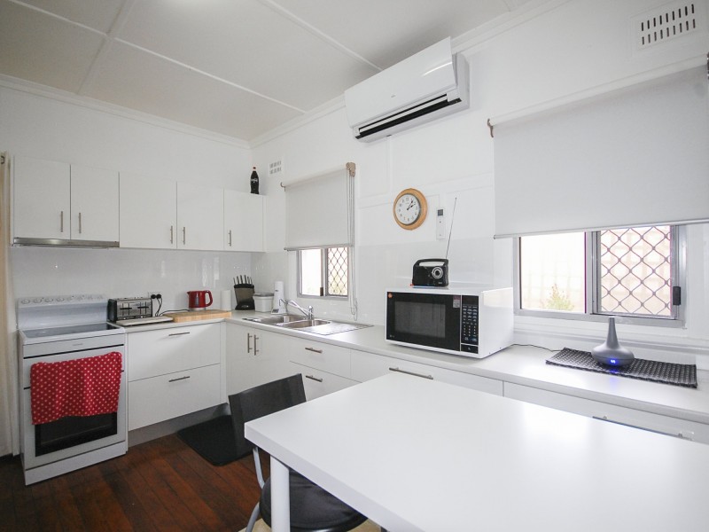 6 Bungay Road, Wingham NSW 2429