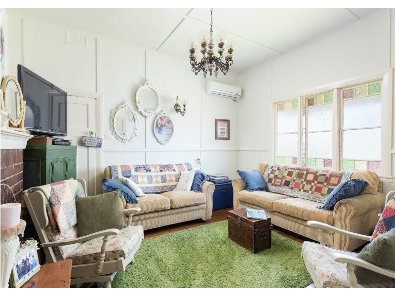 17 Flett Street, Wingham NSW 2429