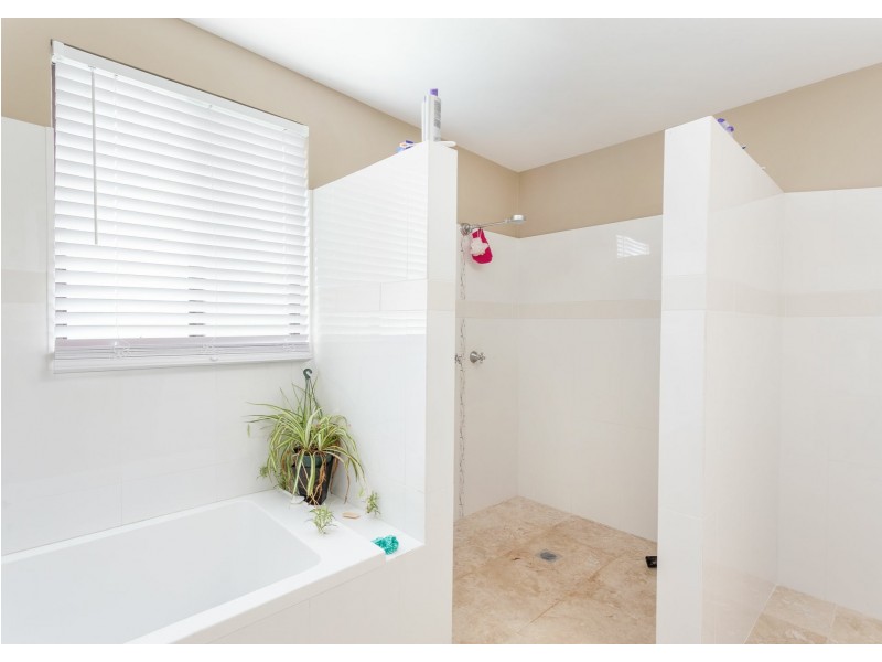 1252 Gloucester Road, Wingham NSW 2429