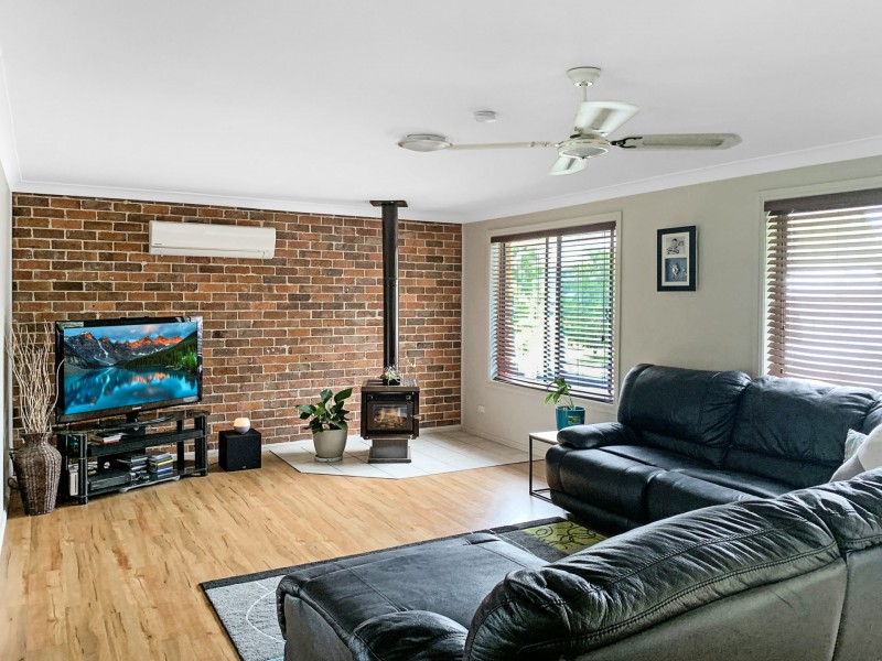 32 Peveril Street, Tinonee NSW 2430