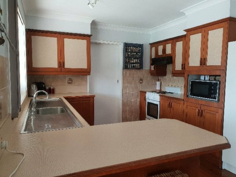 3 Wingham Circuit, Wingham NSW 2429