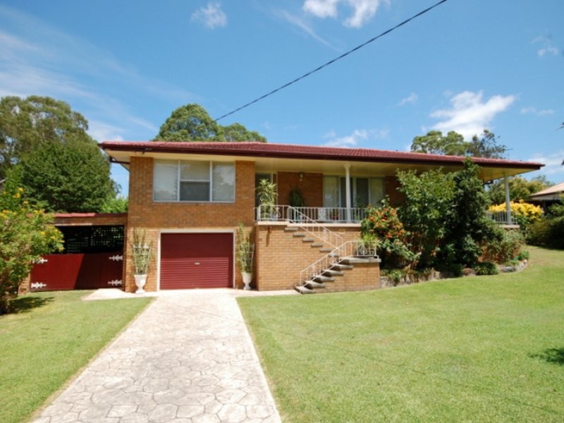 8 Queen Street, Wingham NSW 2429