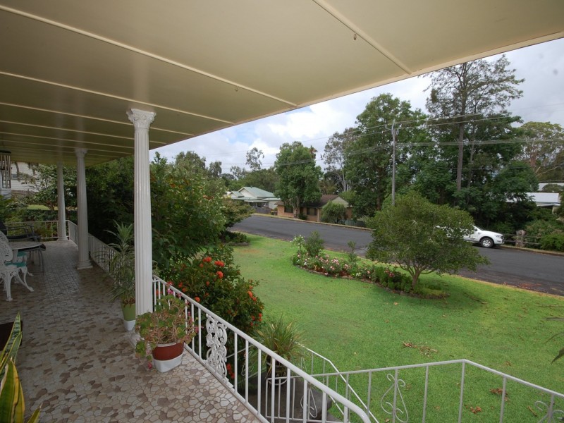 8 Queen Street, Wingham NSW 2429