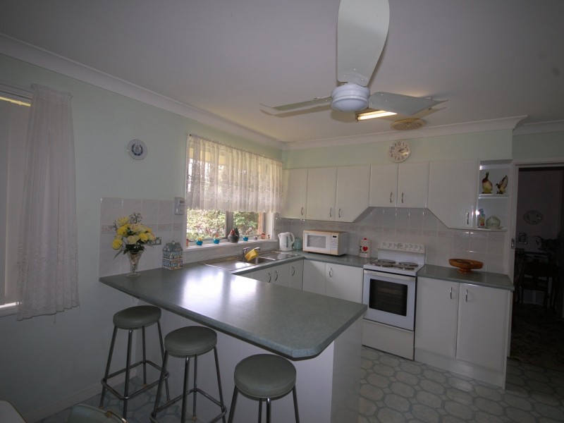 8 Queen Street, Wingham NSW 2429
