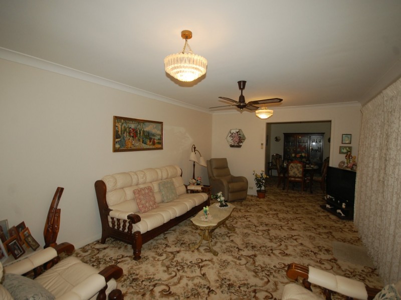 8 Queen Street, Wingham NSW 2429