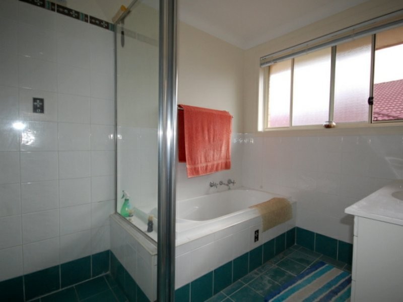 8 Ellenora Circuit, Wingham NSW 2429