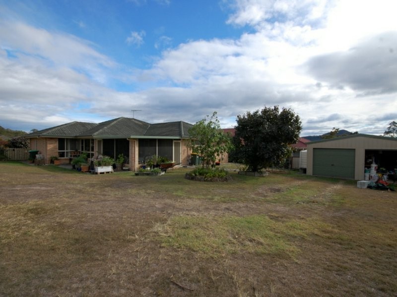 8 Ellenora Circuit, Wingham NSW 2429