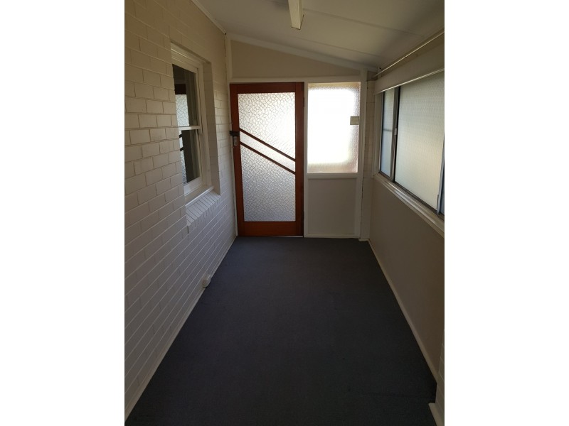 8 Farquhar Street, Wingham NSW 2429