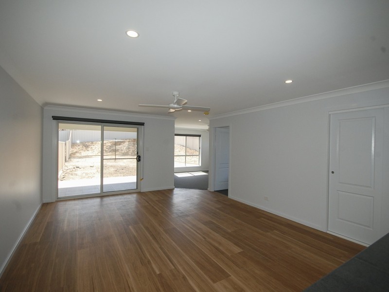 1/3 Hereford Close, Wingham NSW 2429